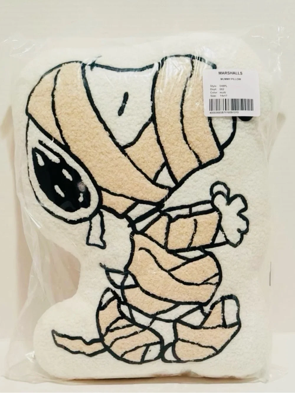 Peanuts NWT Snoopy Mummy 14 X 17 Sherpa Pillow